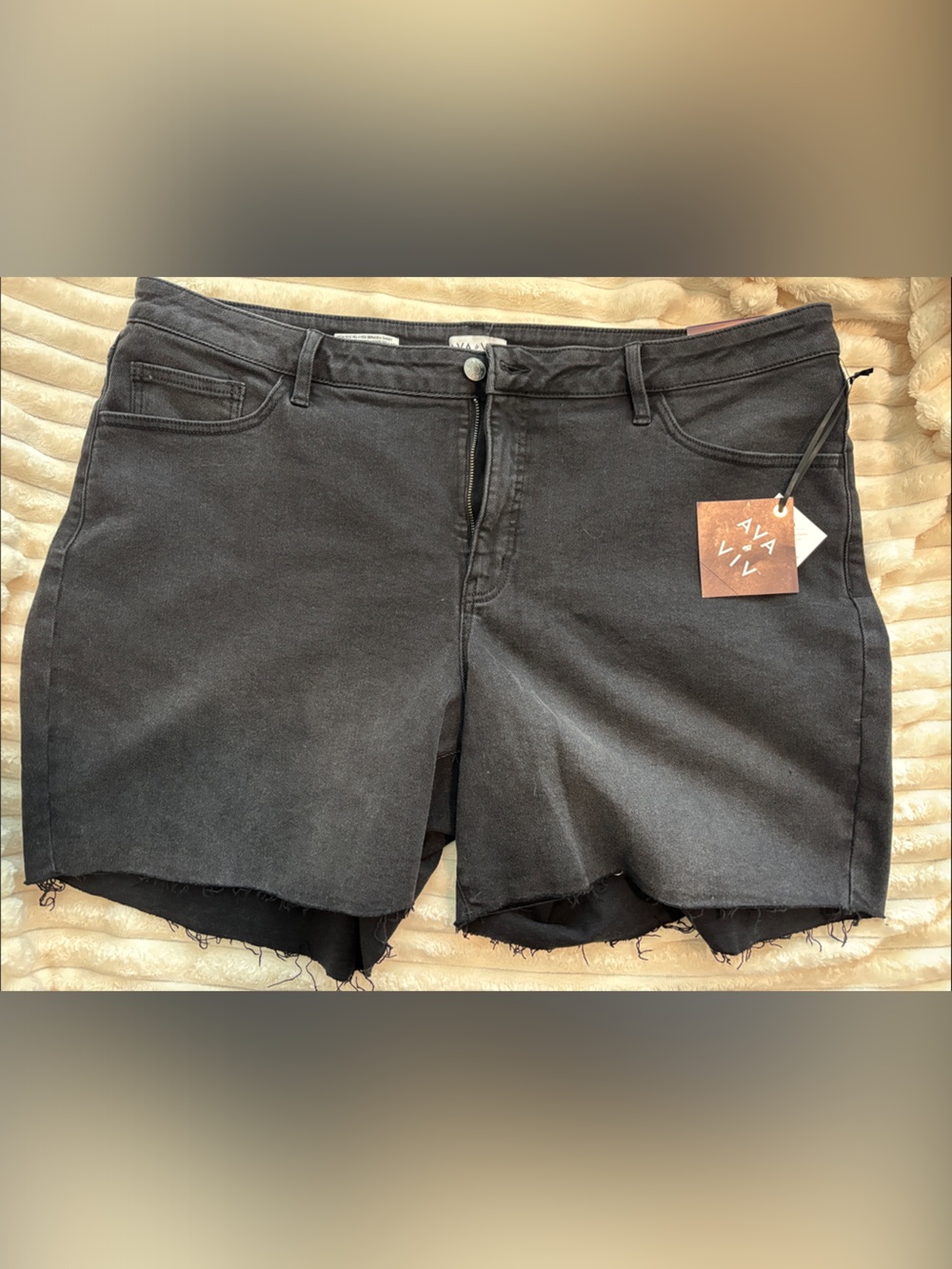 Ava & Viv High Rise Relaxed Bermuda Shorts